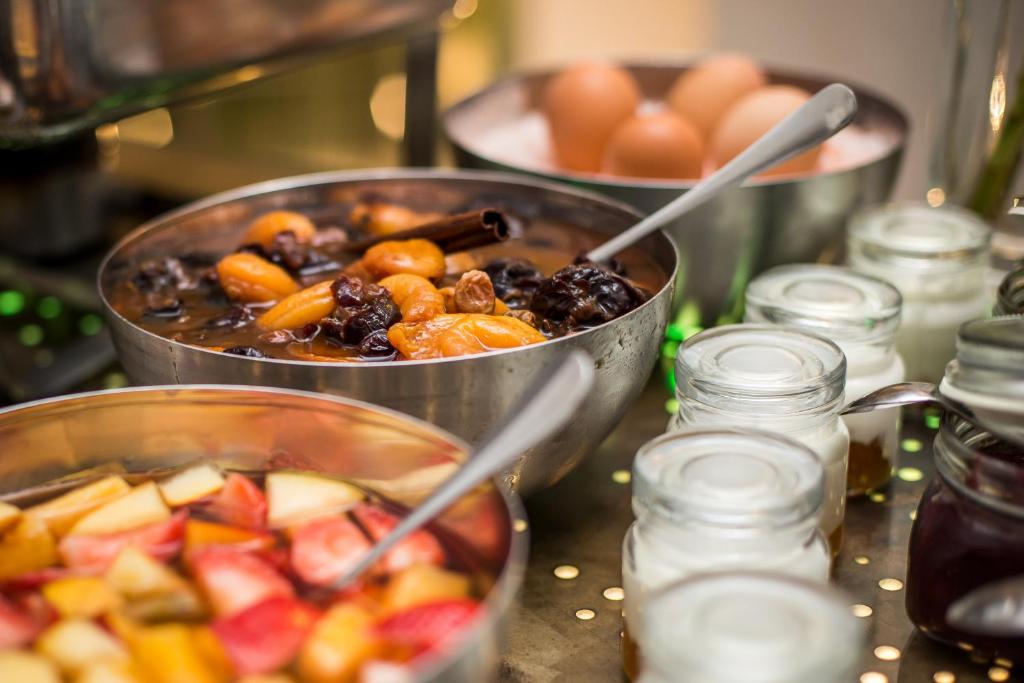 Hotel U Zlateho jelena - Resim 9