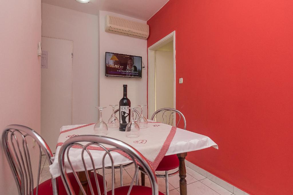 Fotografie z fotogalerie ubytování Apartment Lijana sea view v Tučepi