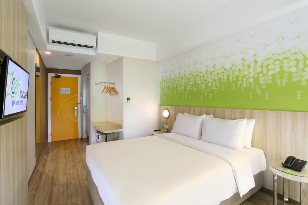 Zest Sukajadi Bandung by Swiss-Belhotel International - Zest Queen Room