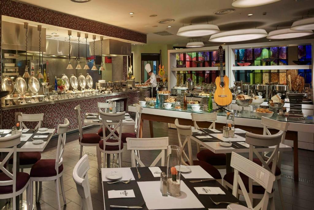 Nápoje v ubytování Hard Rock Hotel Penang