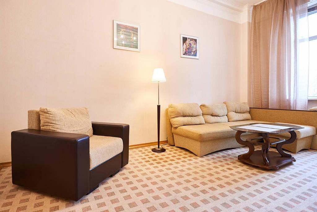 Home Hotel Apartments on Khreshchatyk Area - 