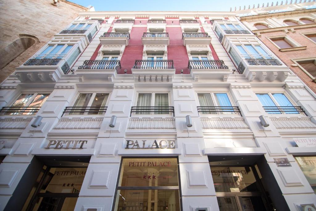 Petit Palace Plaza de la Reina, Valencia – Bijgewerkte ...