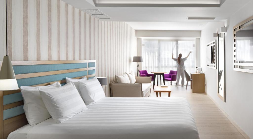Athens Tiare by Mage Hotels - TiAre Legacy Suite