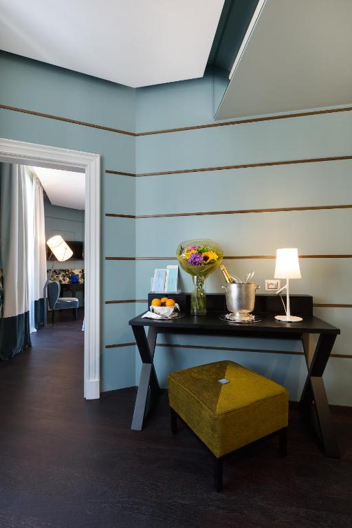 Area soggiorno di Stendhal Luxury Suites