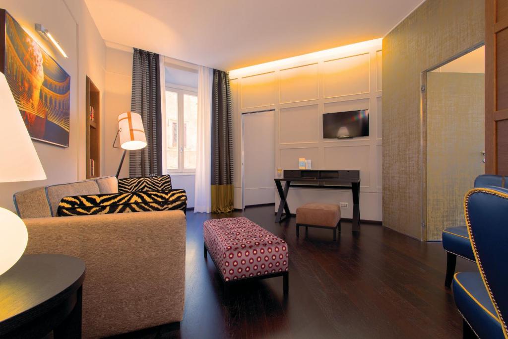 Area soggiorno di Stendhal Luxury Suites
