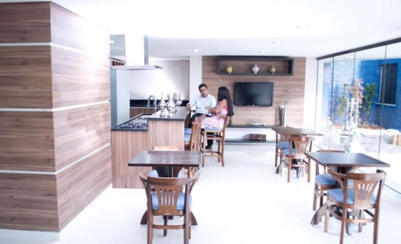  Rapport Hotel