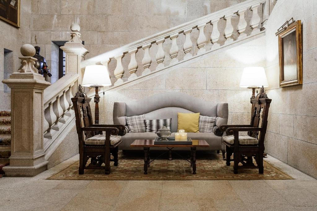 A seating area at Parador de Baiona