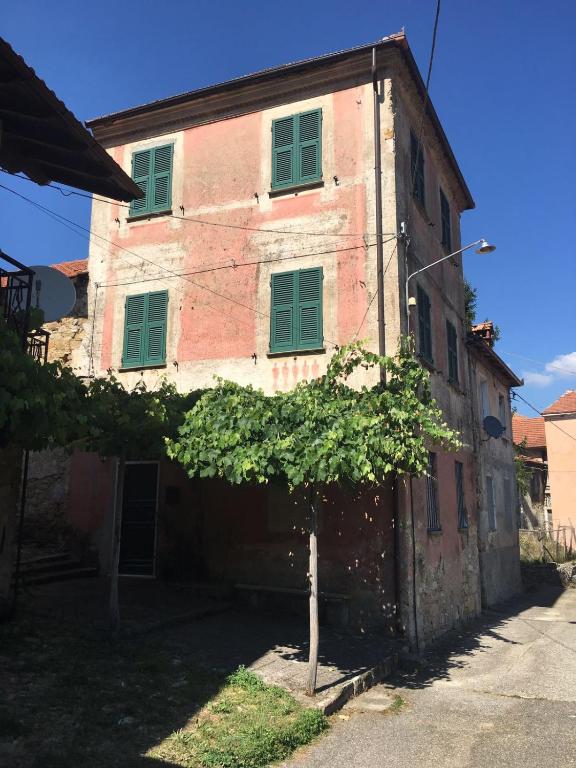 La Vera Pace, Cabella Ligure (updated prices 2024)