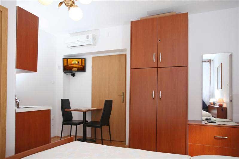 Family Apartments Marita - Studio