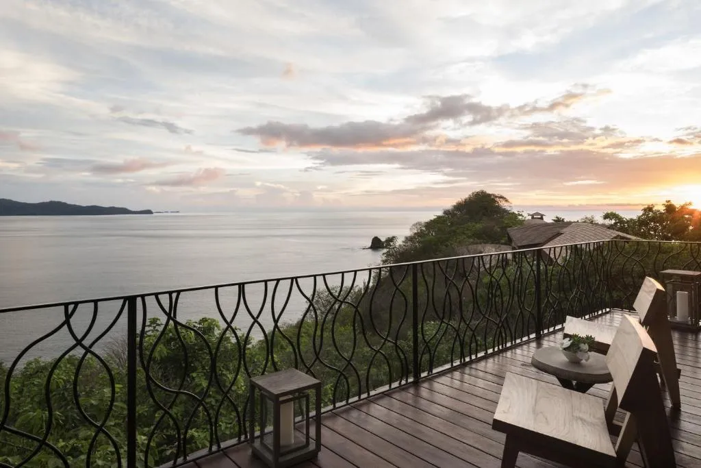 Three-Bedroom Canopy Villa