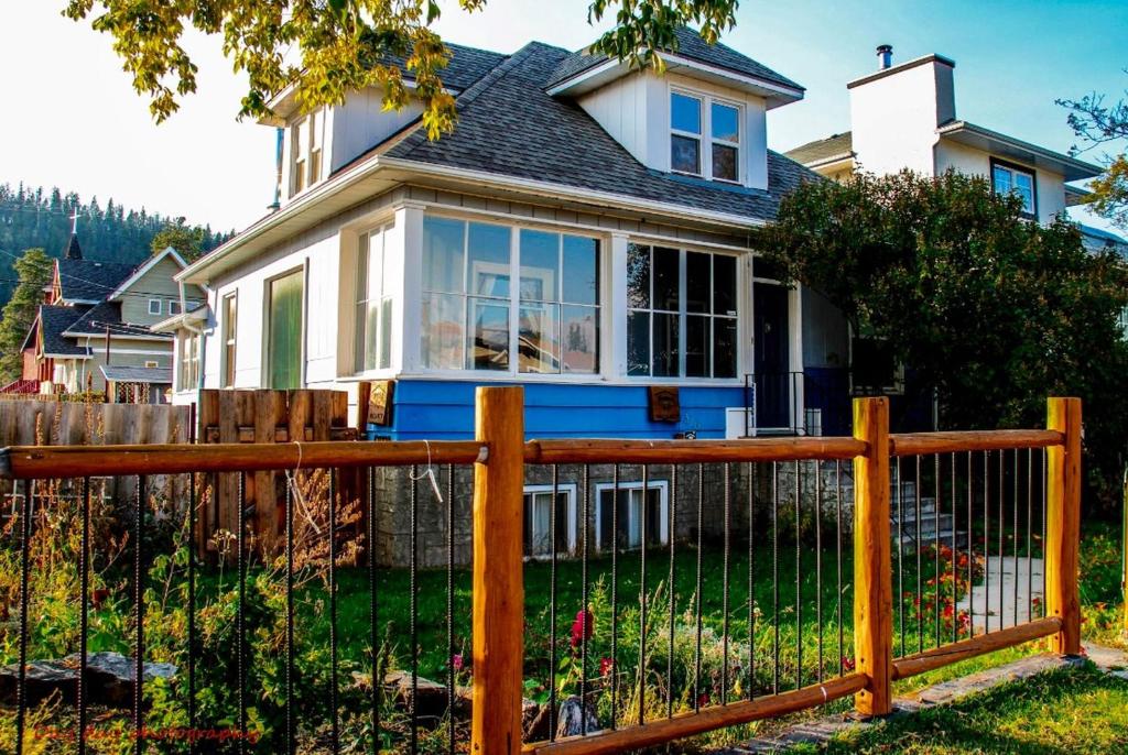 a house with a fence in front of it at 316 Patricia Street Accommodation in Jasper