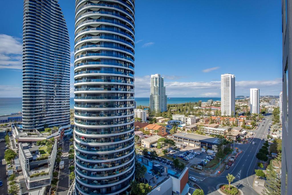 Mantra Broadbeach on the Park - Resim 9