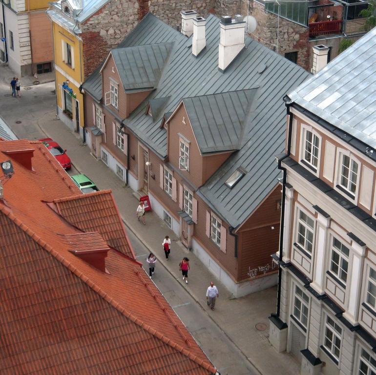 Külalistemaja naabruskond või selle läheduses asuv naabruskond
