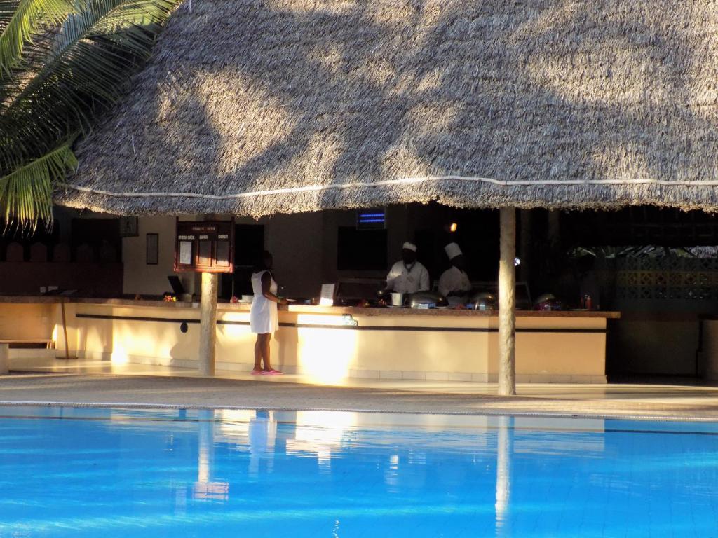 Bazén v ubytování Turtle Bay Beach Club- All Inclusive nebo v jeho okolí