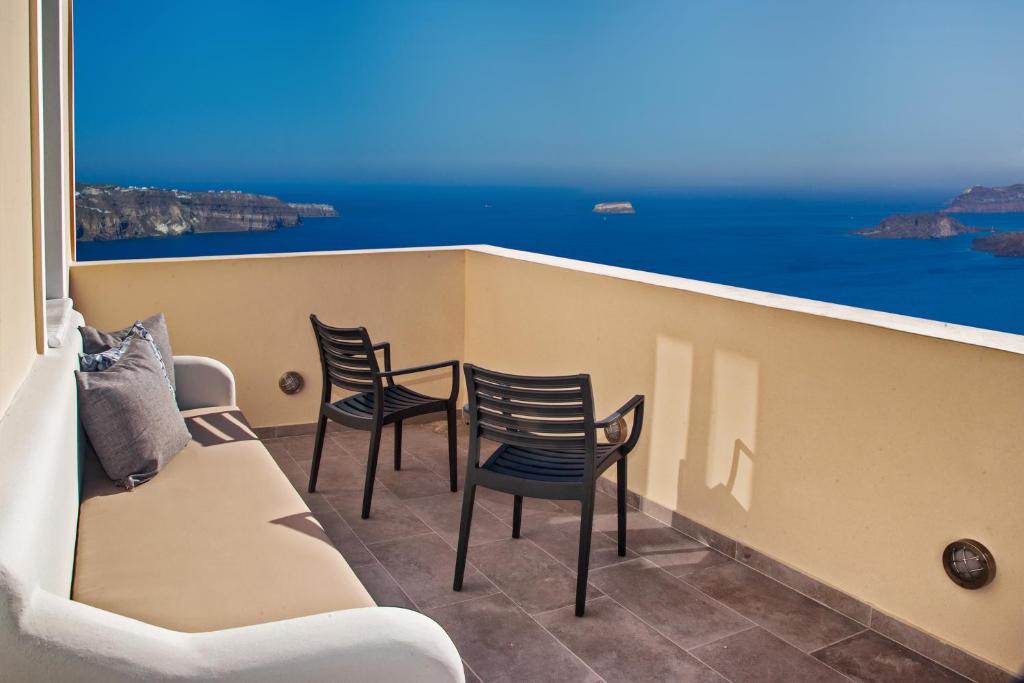 Santa Rinoula Privet Suites Sea-Caldera Views Megalokhori photo 2