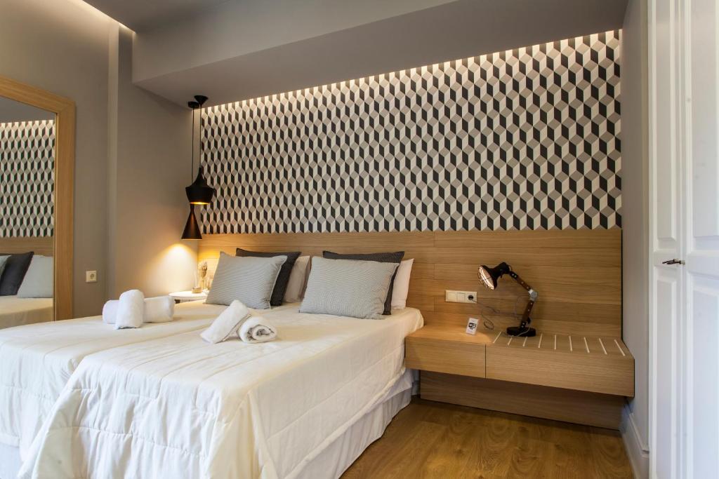 Candia Studios & Rooms - Habitación Doble De Lujo Con Balcón