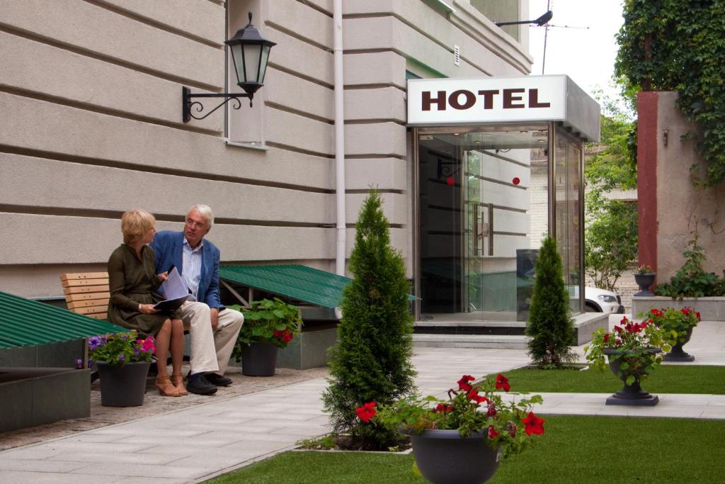 Graf Orlov Hotel - Housity