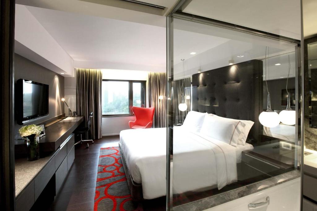 The Mira Hong Kong 4