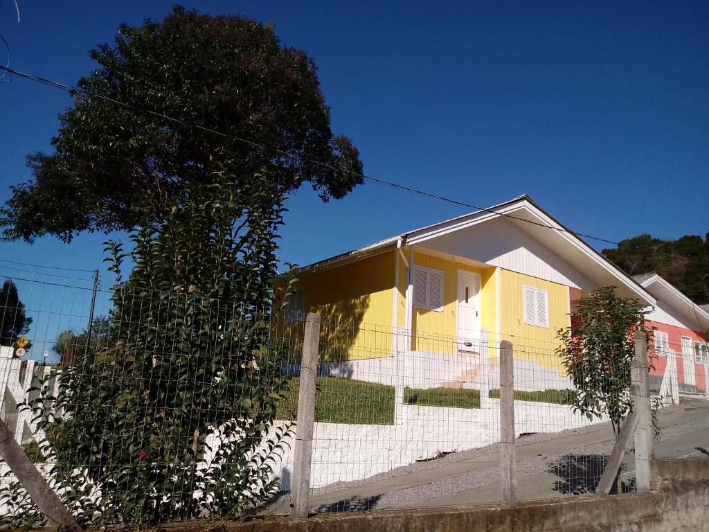  Casa Amarela