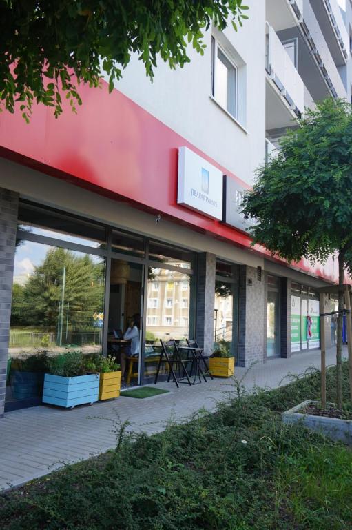 Budova, v ktorej sa apartmán nachádza