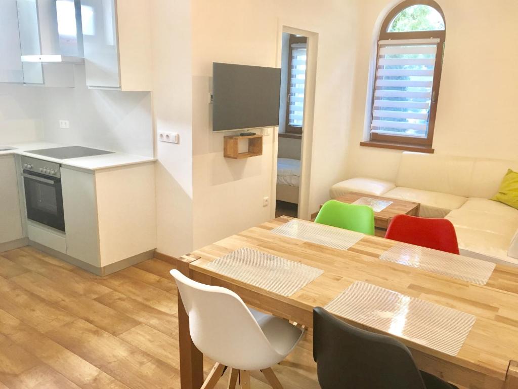 Kuchyň nebo kuchyňský kout v ubytování Apartman Diófa