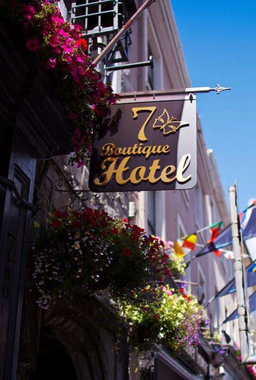 Certifikát, hodnocení, plakát nebo jiný dokument vystavený v ubytování 7 Boutique Hotel