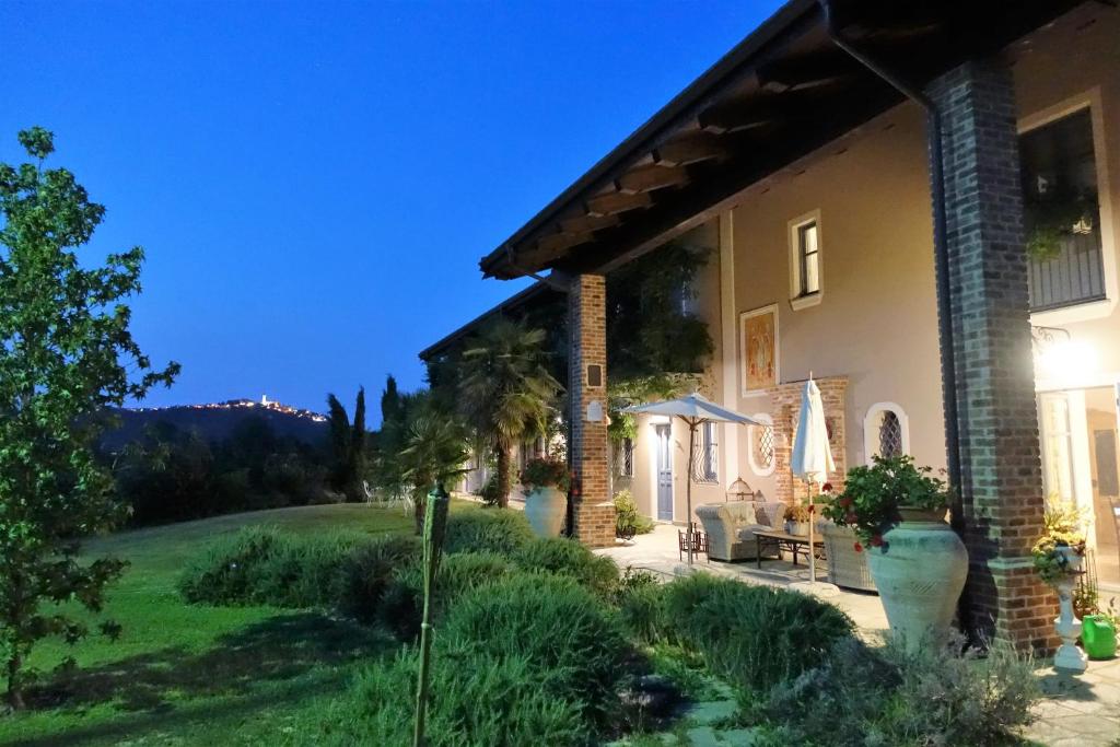 Zahrada ubytování Cascina Arcangelo Raffaele