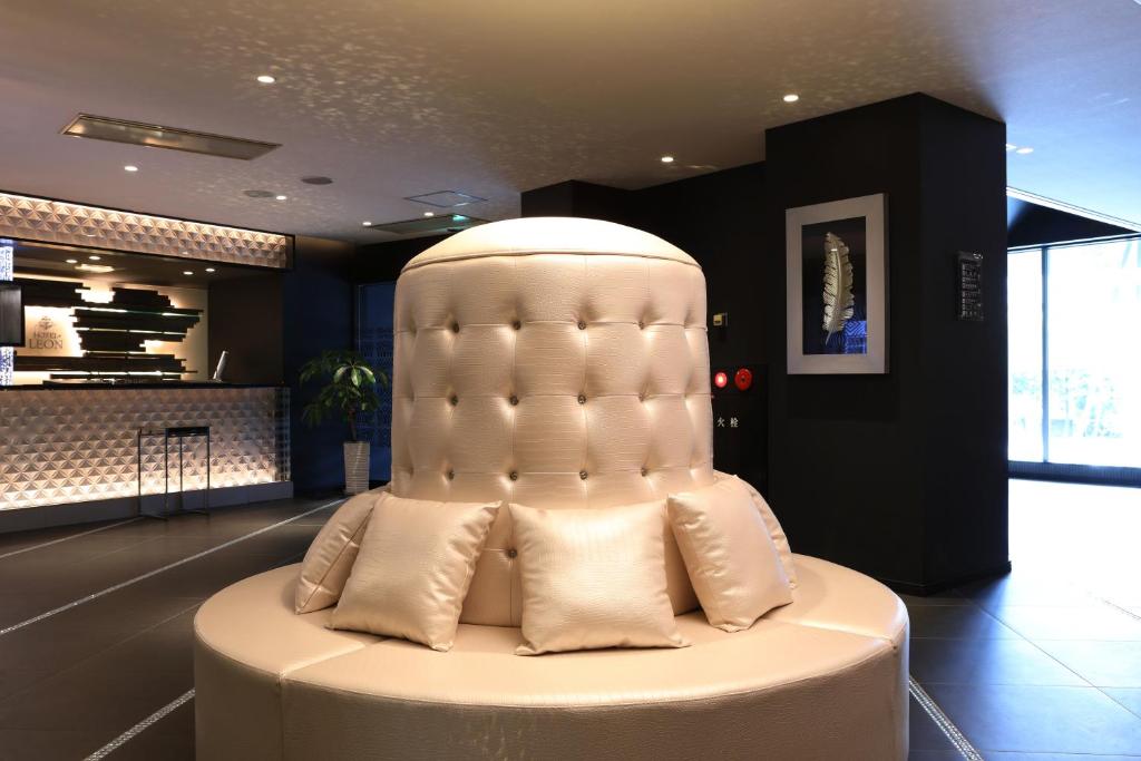 Posezení v ubytování Hotel Leon Hamamatsu