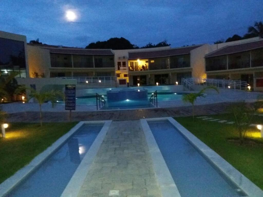  Solar Água - Flat (Frente Piscina)