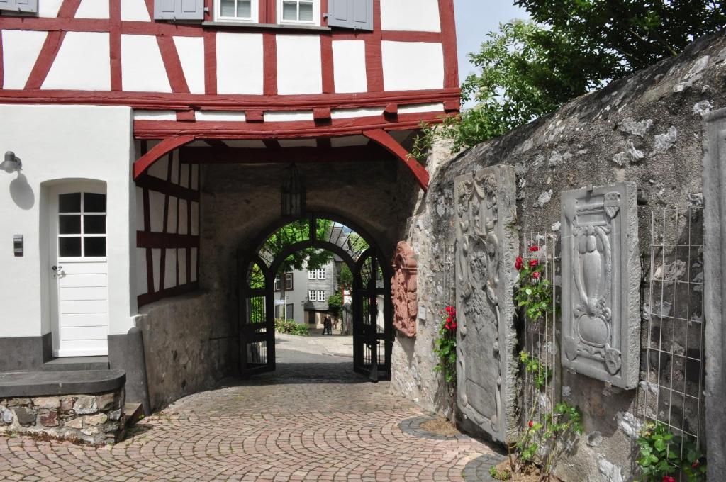 Fotografie z fotogalerie ubytování Hotel Gästehaus Priester v destinaci Limburg an der Lahn