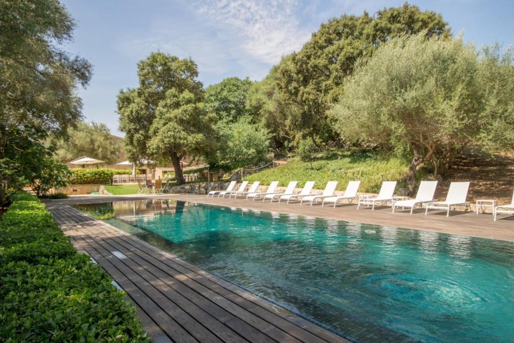 A piscina localizada em Alcudia - 19466 Mallorca ou nos arredores