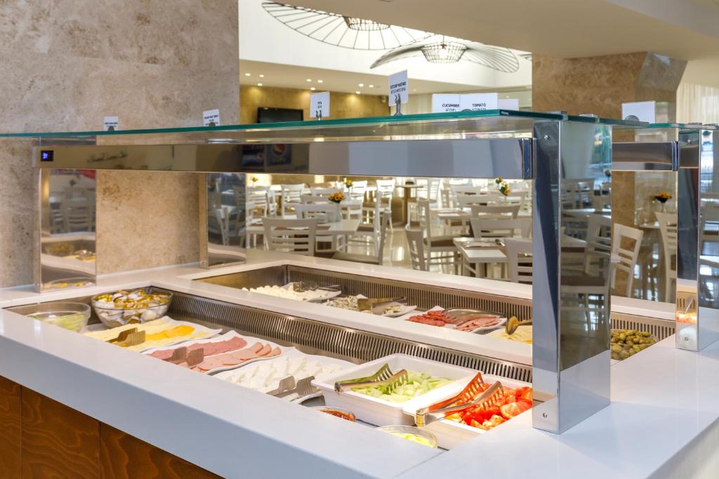 Best Western Plus Hotel Plaza - Resim 43