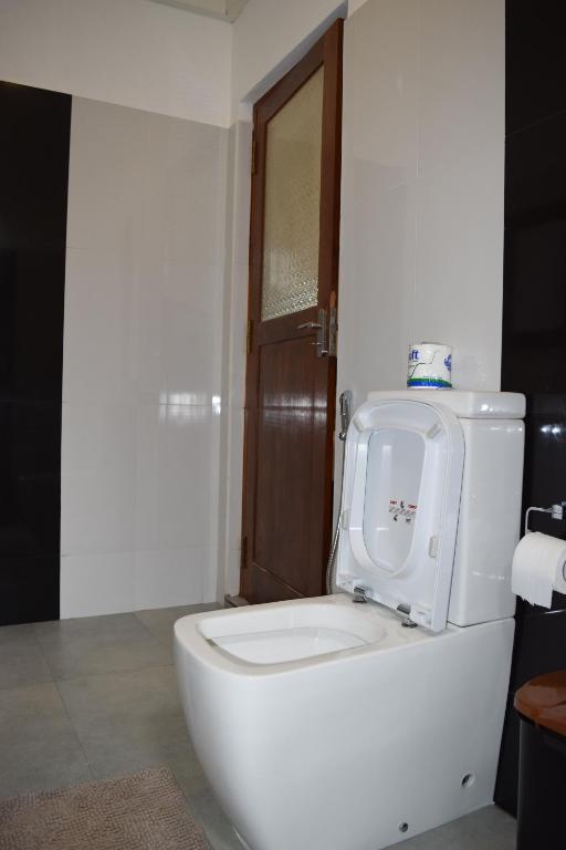 The Coconut Gardens Hotel & Restaurant - 13