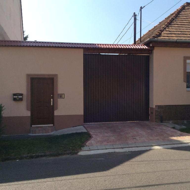 The building in which Az apartmant is located