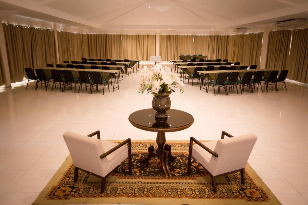  Nacional Inn São Carlos & Convenções