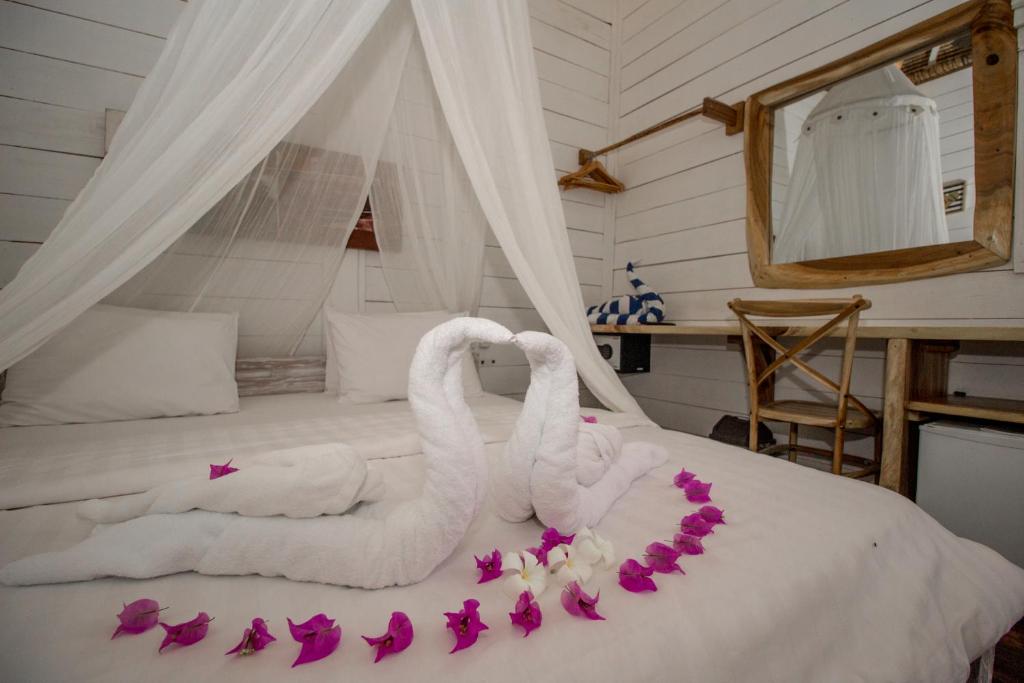 Gili Breeze Tropical Bungalows - 1