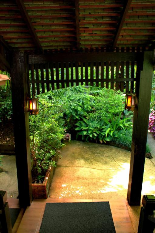 Club One Seven Gaymen Chiang Mai - Resim 21