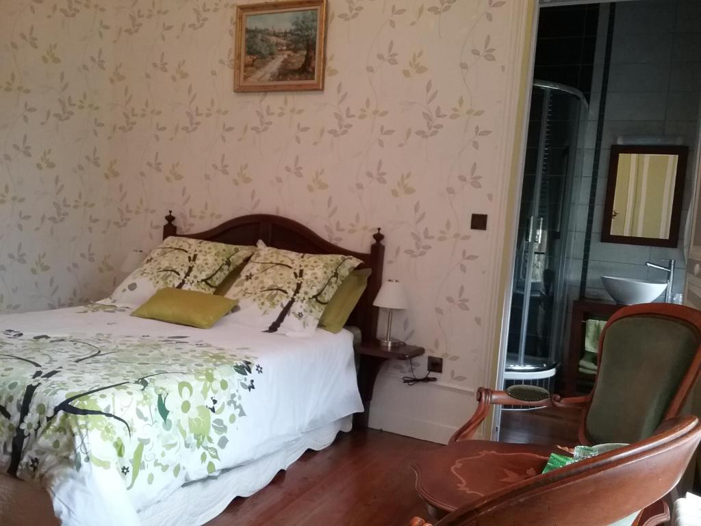Château des marronniers - Habitación Doble Con Vista Al Jardín