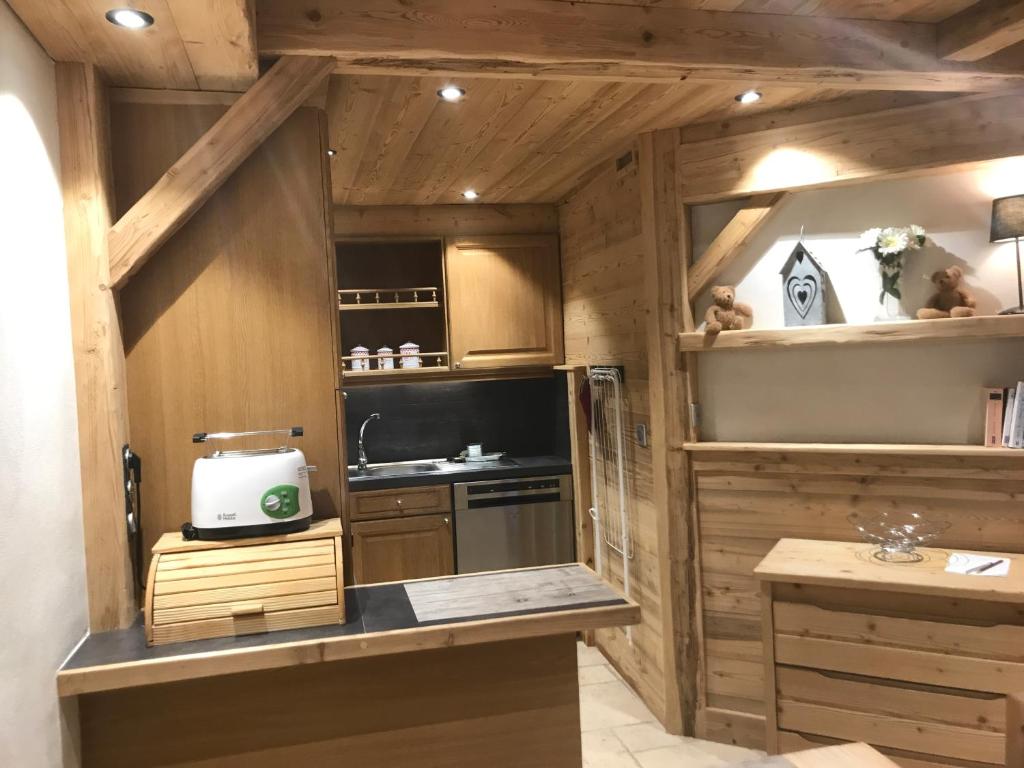 Kuchyň nebo kuchyňský kout v ubytování Chalet Barmaz