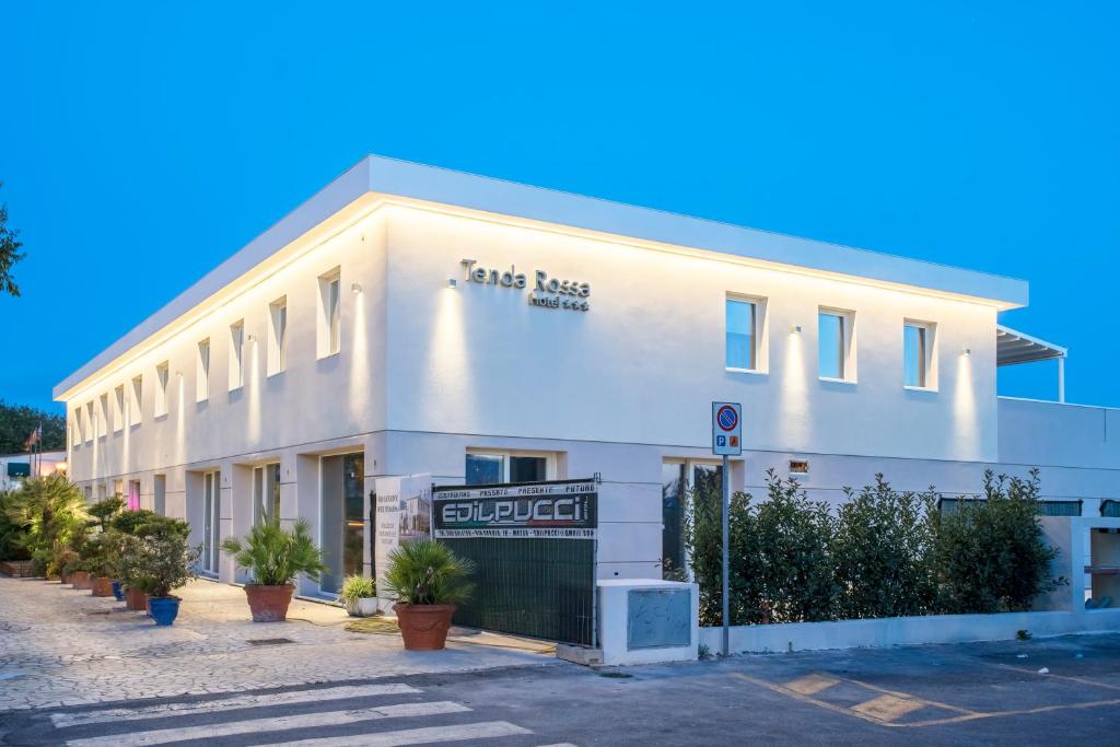 Hotel Tenda Rossa, Marina di Carrara – Prezzi aggiornati per il 2024