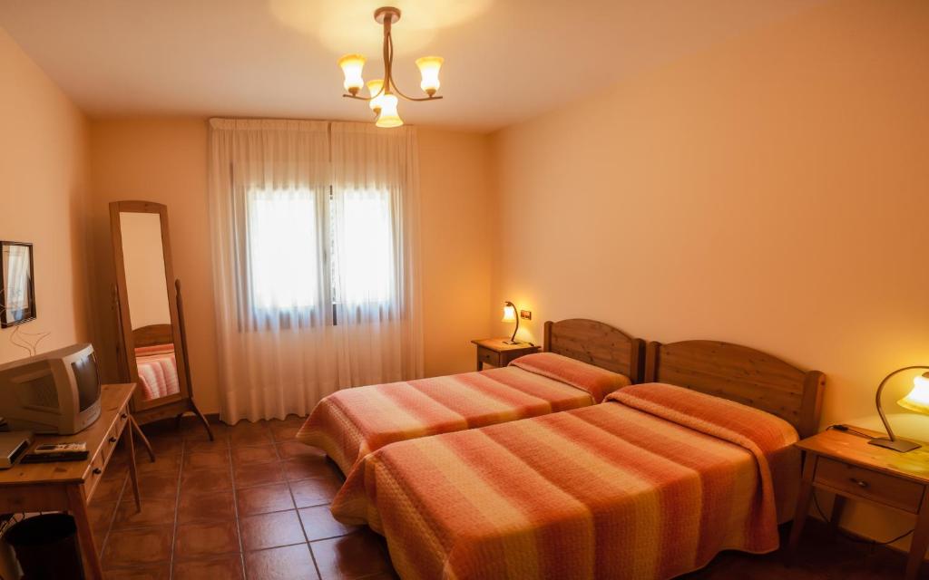 Hotel Rural La Yagona (Spanje Entrala) - Booking.com