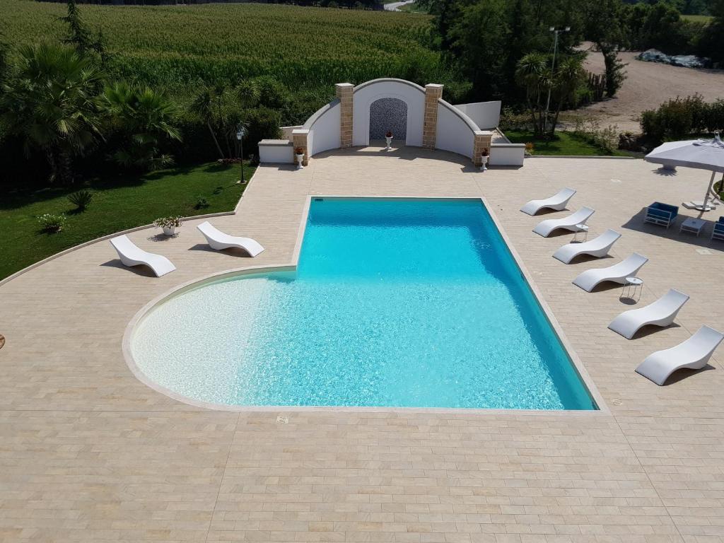 Bazén v ubytování Anima Antiqua Relais & Spa nebo v jeho okolí