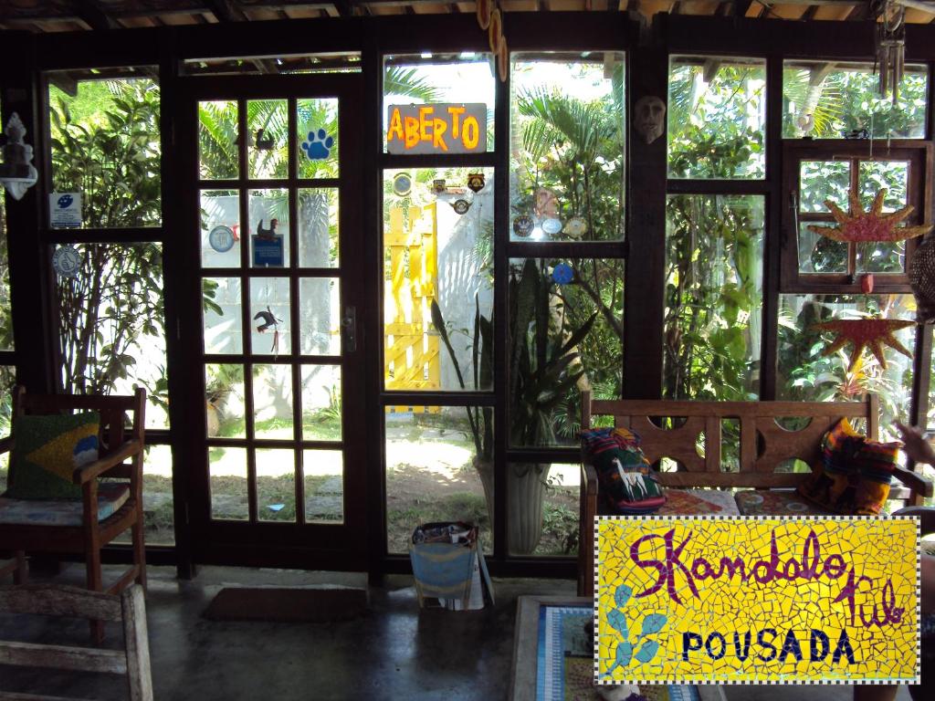  Skandalo Pub Pousada