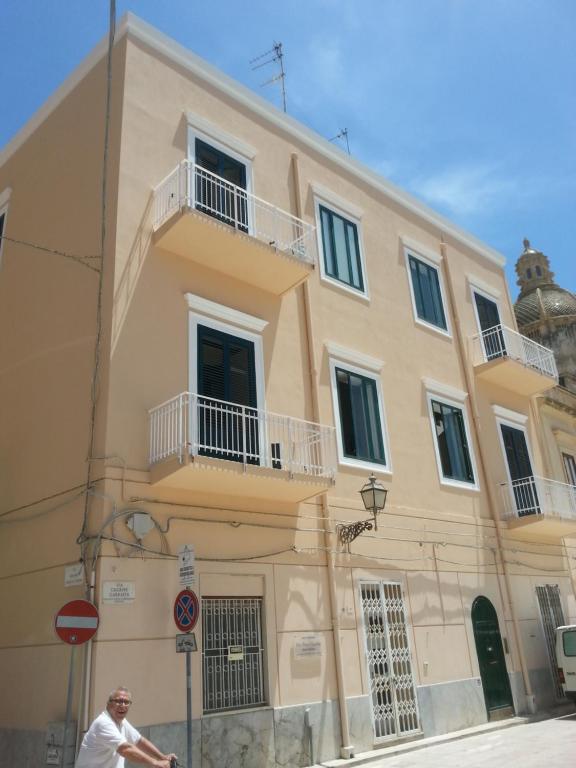 The building in which Az apartmant is located