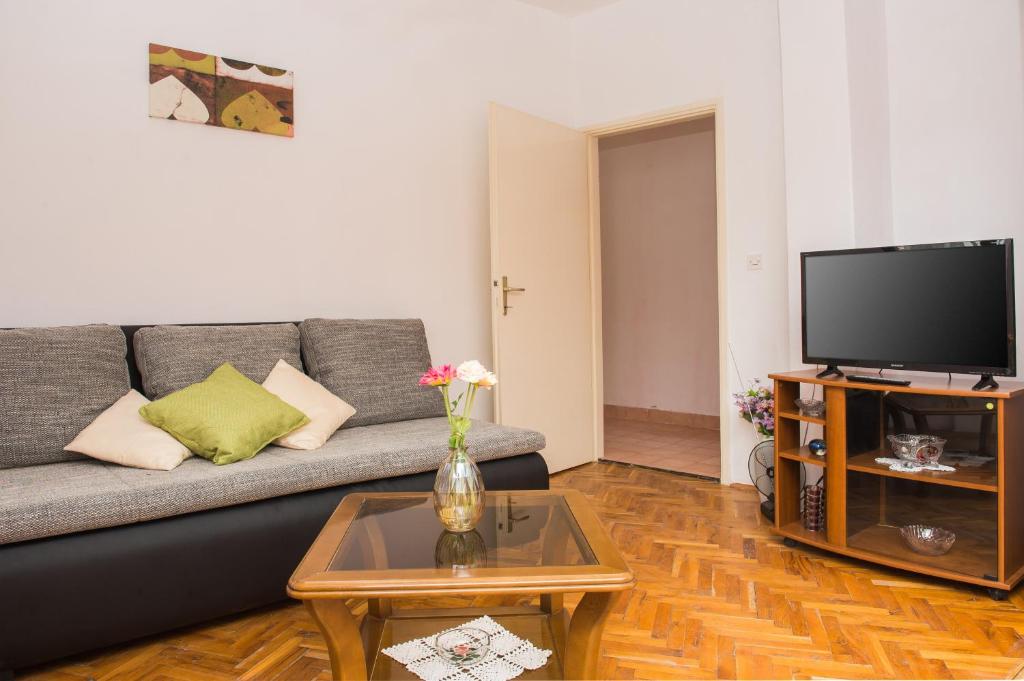 Apartment Tanaja