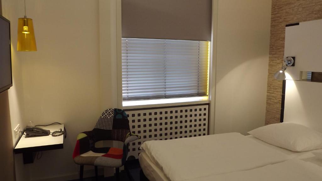 Hotel Cristall - Frankfurt City - Resim 41