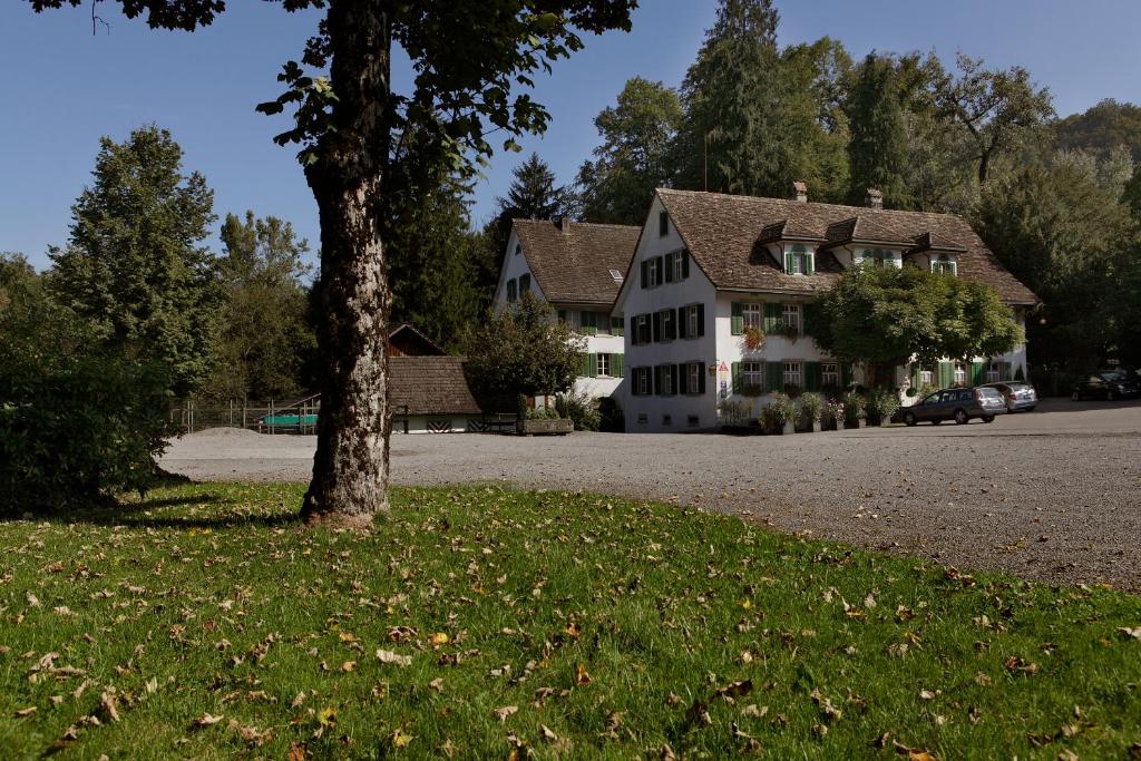 Zahrada ubytování Hotel Krone Sihlbrugg