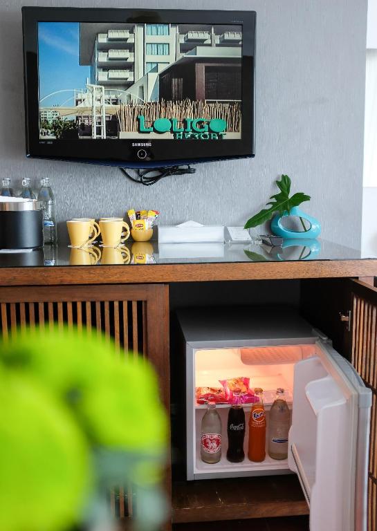 TV a/nebo společenská místnost v ubytování Loligo Resort Hua Hin