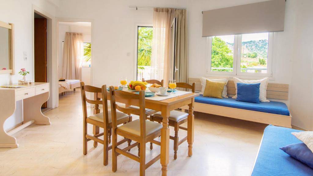 Posedenie v ubytovaní Melissa Apartments, Studios & Suites