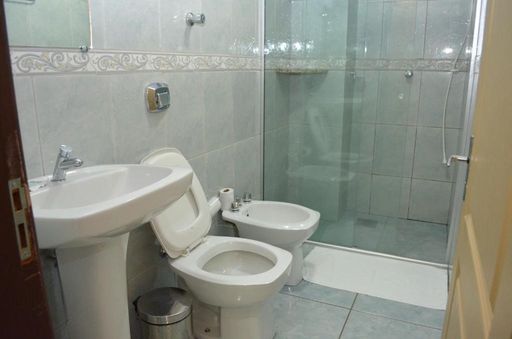  Hotel Real